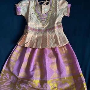 Baby lehenga/pattu paavadai